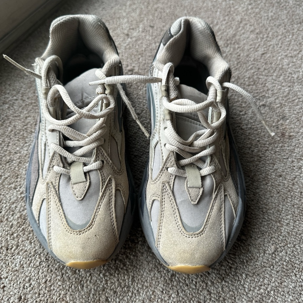 Yeezy Kids Sneakers in Gray and Tan